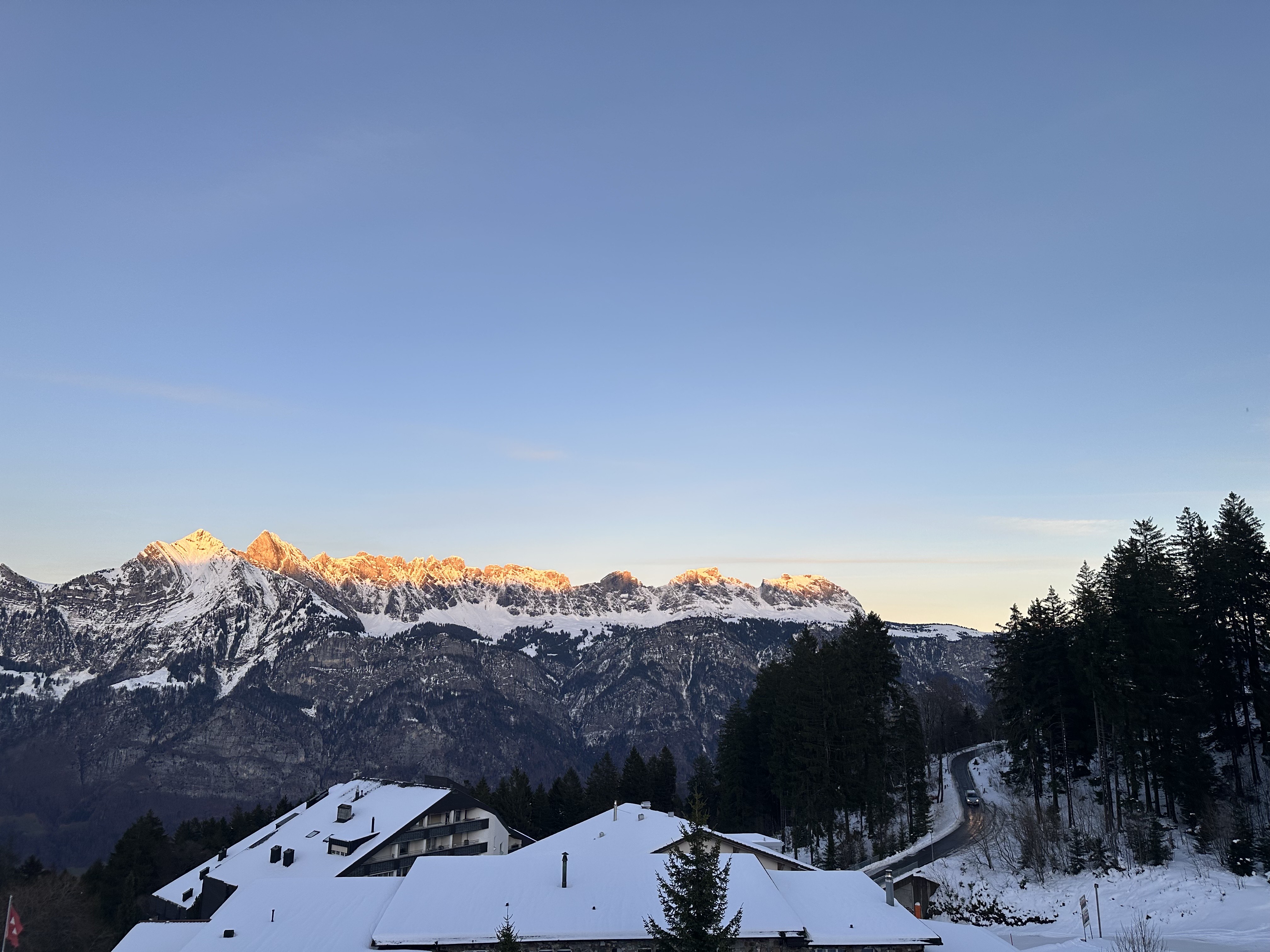 Bergpanorama im Abendlicht